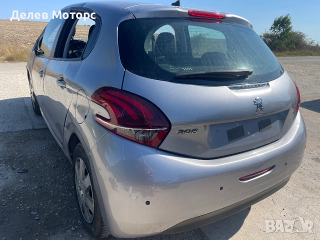 Пежо 208 1.2 VTi, двигател HMR, 82 кс., ск. kутия BVM 5 ск., 2019 г., 29 000 км., Peugeot 208, снимка 5 - Автомобили и джипове - 51784036