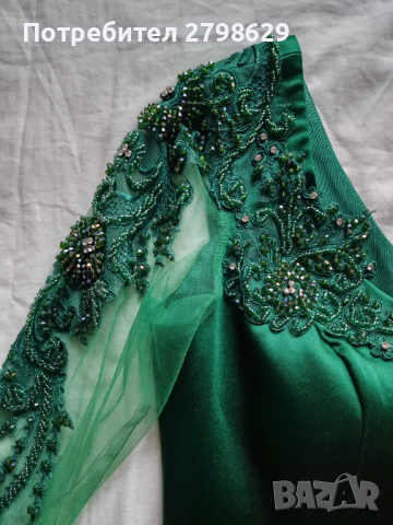 Зелена сатенена рокля с камъни и мъниста , снимка 3 - Рокли - 44735303