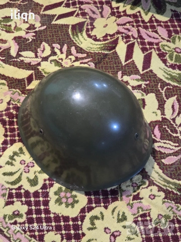 Военна каска 13,99€. Перфектно състояние. 58 размер. За Севлиево безплатна доставка. , снимка 5 - Антикварни и старинни предмети - 53918090