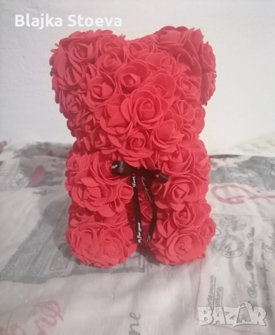 мече от рози