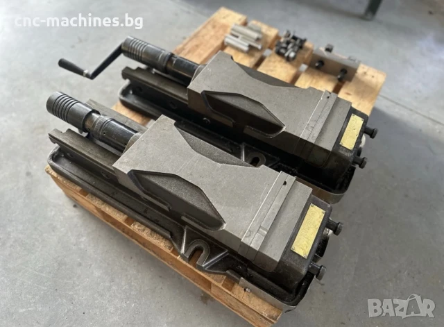 26р Хидравлично менгеме 160мм на 265мм CNC ЦПУ фреза обработващ център, снимка 7 - Други машини и части - 51020024