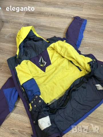 Висок клас Юношеско / Дамско яке VOLCOM Primaloft изолирано 10.000мм , 14/16години  , снимка 13 - Якета - 52964541