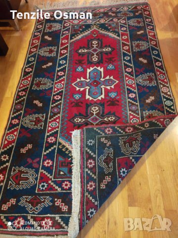 Персийски килим ръчно вързан, снимка 3 - Килими - 31023412