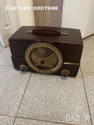 Антикварно радио Zenith, снимка 10 - Антикварни и старинни предмети - 53221061