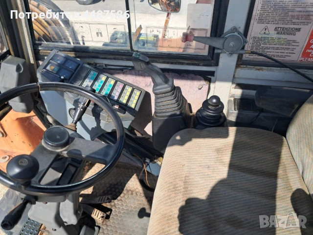 Употребяван ротационен колесен багер FIAT-HITACHI FH85 W, снимка 11 - Индустриална техника - 53204423