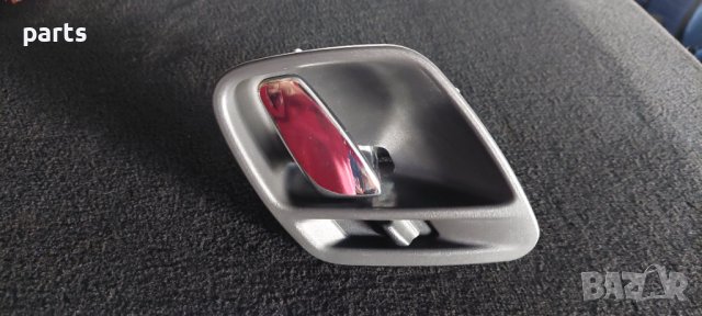 Предна Дясна Вътрешна Дръжка Гранд Чероки - Jeep Grand Cherokee - 5FX72TRM N, снимка 5 - Части - 38188693