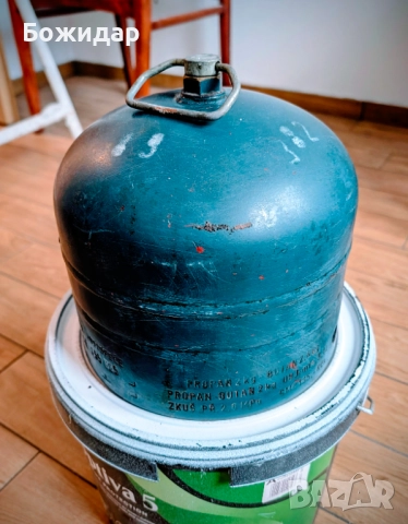 Малка туристическа газова бутилка 2кг пропан-бутан, снимка 5 - Газови котлони - 52643890