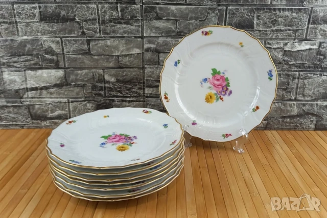 Hutschenreuther Dresden сервиз за кафе и хранене, снимка 9 - Сервизи - 50659228