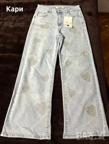 Дамски дънки с широк крачол и камъчета сърца