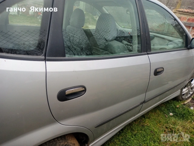 На части Нисан Алмера Тино 1.6 бензин , снимка 4 - Части - 53915649