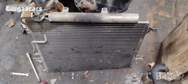 Климатичен радиатор Mercedes E220 W211 - 100лв