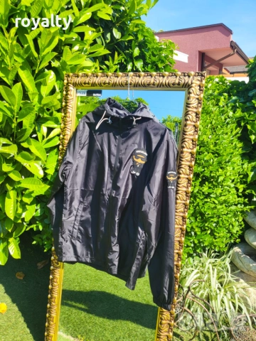 Мъжка Черна Ветровка 