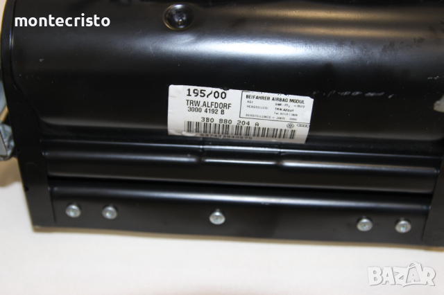 Десен airbag VW Passat B5 (1997-2000г.) airbag арматурно табло / 3B0880204A / 3B0 880 204 A, снимка 5 - Части - 44810631