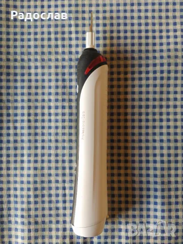електрическа четка за зъби Braun, снимка 4 - Други - 50113497