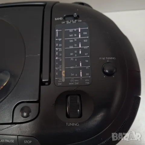 CD/Радио/Касетофон SONY, снимка 9 - Радиокасетофони, транзистори - 49266593