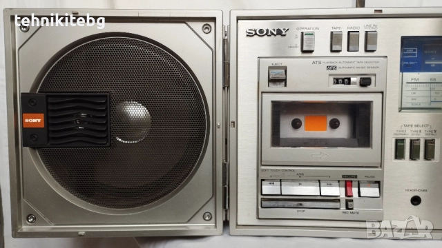 ⭐⭐⭐SONY CFS-88L⭐⭐⭐ Голям ретро радиокасетофон (буумбокс) от началото на 80-те години, снимка 2 - Радиокасетофони, транзистори - 52324888
