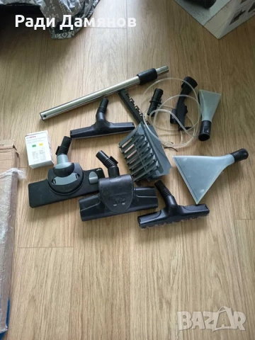 Прахосмукачка Bosch Aqua Wash Clean 4, снимка 3 - Прахосмукачки - 53946577