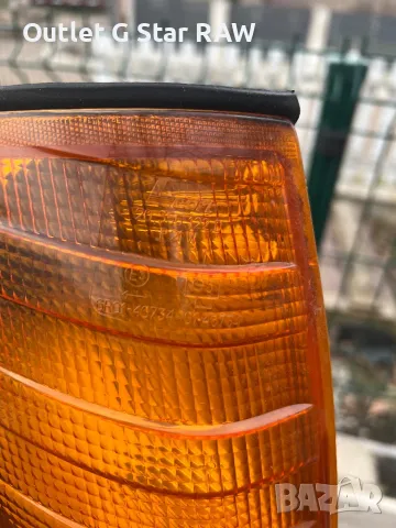 Оранжеви мигачи за мерцедес 124, снимка 2 - Автомобили и джипове - 48838272