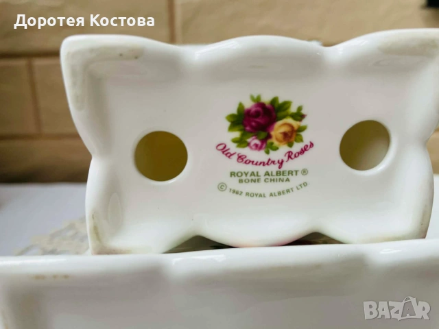 ROYAL ALBERT красиви часовници от костен порцелан от Англия, снимка 12 - Антикварни и старинни предмети - 53881745