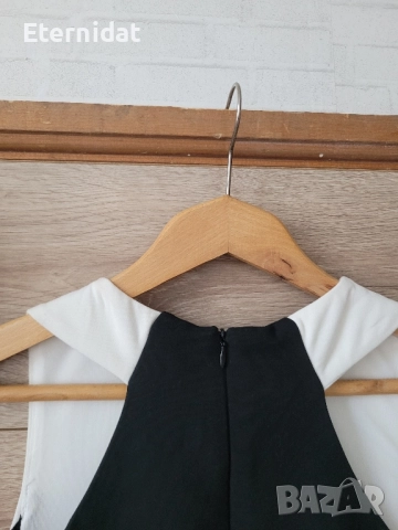 Разкроена рокля Zara , снимка 3 - Рокли - 51788037