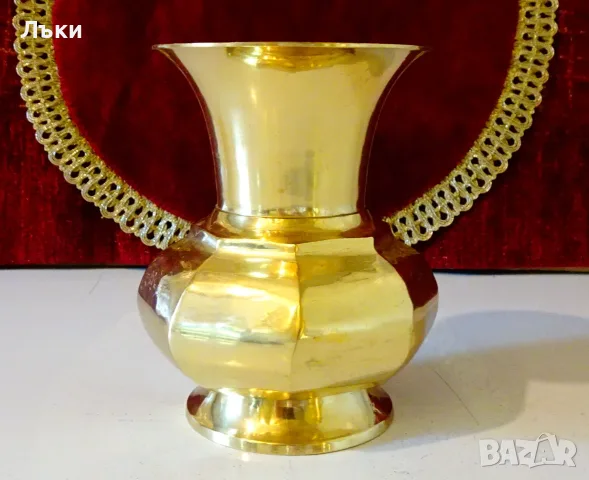 Бронзова ваза,гарафа,кана,позлата. 