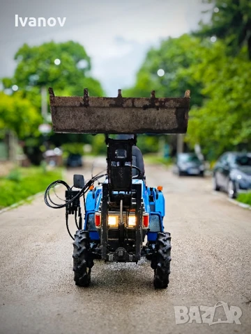 Трактор Исеки 137 с челен товарач и фреза, снимка 3 - Селскостопанска техника - 50459760