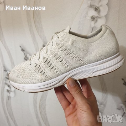 маратонки Nike Flyknit Trainer ' Gum' номер 44-44,5, снимка 16 - Маратонки - 40646536