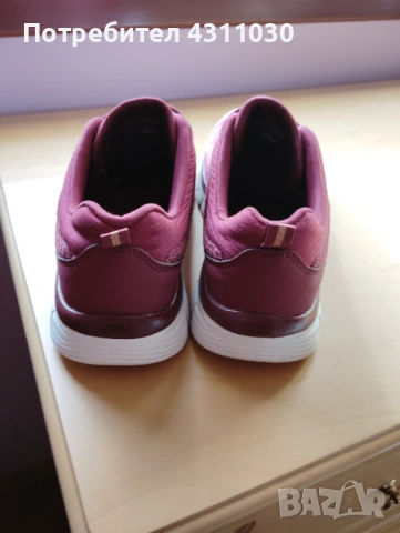 Маратонки SKECHERS 40 номер, снимка 4 - Маратонки - 53808485