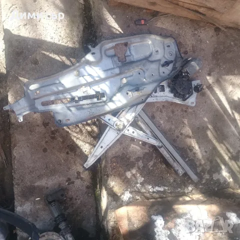 Стъкло Повдигач Преден Ляв За Рено Лагуна 1998г / Renault Laguna 1998y, снимка 2 - Части - 48750658