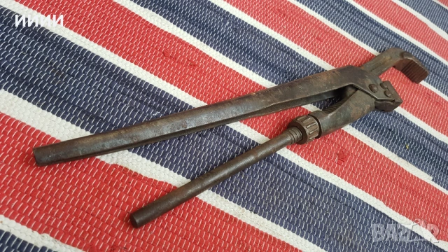 Тръбен ключ , снимка 2 - Ключове - 53922786