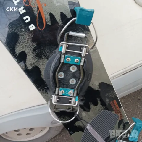 Сноуборд Burton 155см с твърди автомати , снимка 2 - Зимни спортове - 48931147