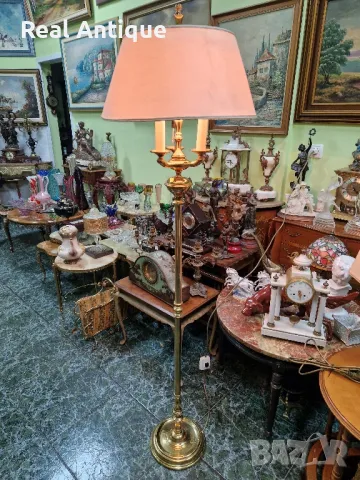 Прекрасна антикварна английска висока подова лампа от месинг , снимка 2 - Настолни лампи - 48418312