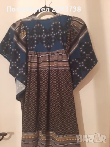 Дамска туника с пайети, размер М/Л, снимка 2 - Туники - 47869844