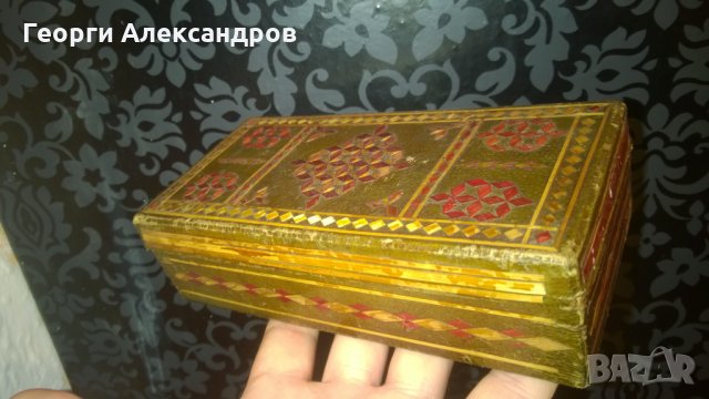 СТАРИННА КУТИЯ ИНТАРЗИЯ РЪЧНА ИЗРАБОТКА, снимка 4 - Антикварни и старинни предмети - 29960113