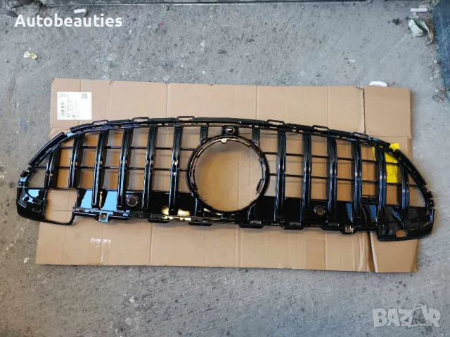 черна решетка тип Panamericana за Mercedes W206 C-Class, снимка 2 - Аксесоари и консумативи - 48841401