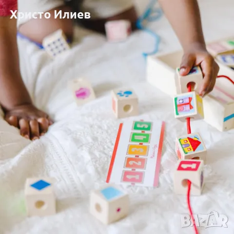Дървени мъниста за нанизване Melissa & Doug Дървени кубчета Загадките на Блу, снимка 5 - Образователни игри - 49724209