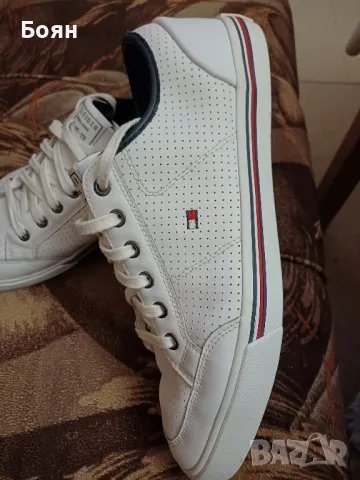 Маратонки Tommy Hilfiger , снимка 2 - Маратонки - 48540328