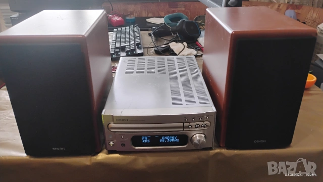 Mini Hi-Fi система Denon RCD-M33 / SC-M37