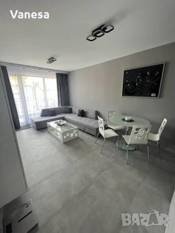 Двустаен апартамент в кв.Център, снимка 3 - Апартаменти - 54026362