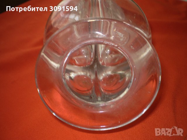 Винтидж голяма кристална бутилка за алкохол раздерена за 4  напиткинапитки, снимка 5 - Антикварни и старинни предмети - 42319421