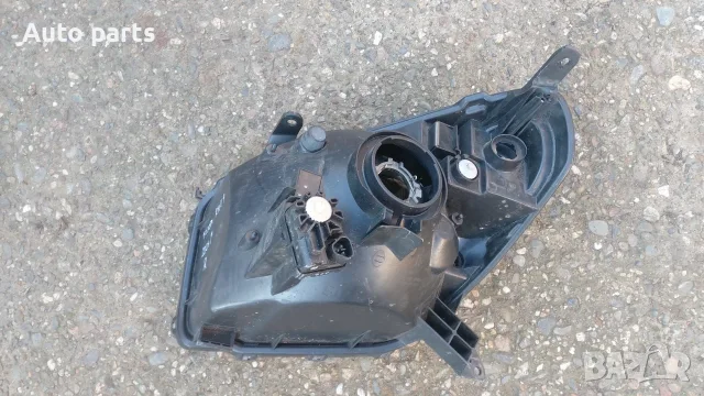 десен фар Тойота Рав 4 Toyota Rav4 Rav 4, снимка 2 - Части - 55724340
