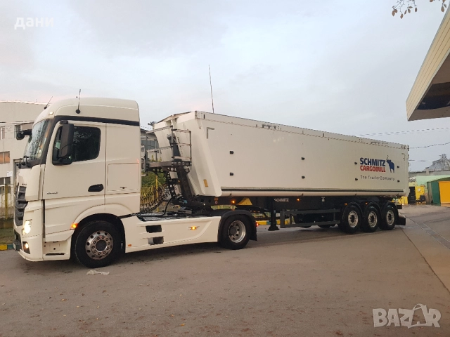 транспорт с гондоли и полуремъркета