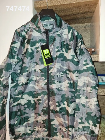 Леко яке, ветровка, ново, М, снимка 2 - Якета - 51061688