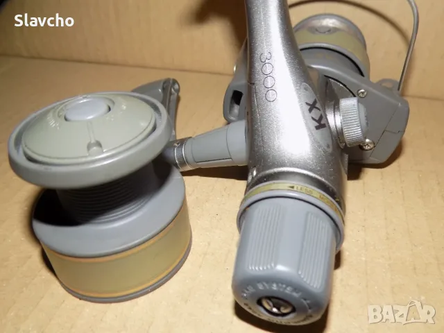 Риболовна макара Shimano KX 3000/ Made in Malaysia, снимка 10 - Макари - 56261477