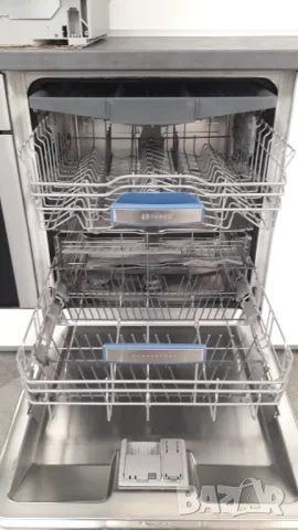 Съдомиялна BOSCH за вграждане със собствено лице 60см, снимка 3 - Съдомиялни - 48944144