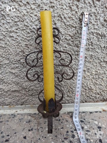 Автентичен свещник от ковано желязо , снимка 5 - Антикварни и старинни предмети - 40054142