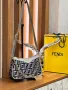 Fendi дамски чанти различни цветове , снимка 12