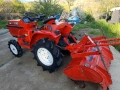 Японски трактор Kubota B40 , снимка 4