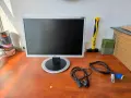 Монитор LG Flatron L194WT-SF – 19 инча (Widescreen), снимка 2