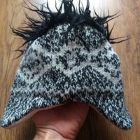 eisbär hats - страхотна зимна шапка КАТО НОВА, снимка 4 - Шапки - 38926945